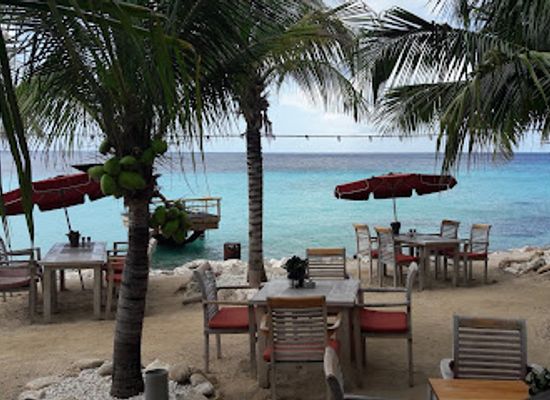 curacao/playa-cas-abou/bar/karakter-beach-lounge-restaurant