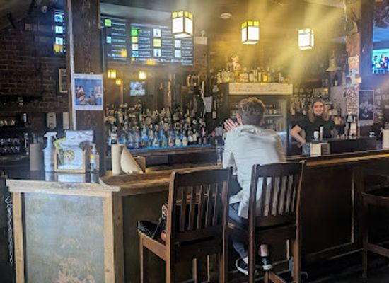 canada/atlantic-canada/bar/ducky-s-pub