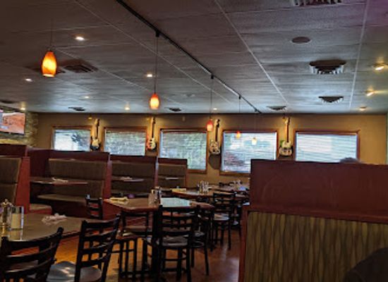 south-dakota/mitchell/bar/marlin-s-family-restaurant