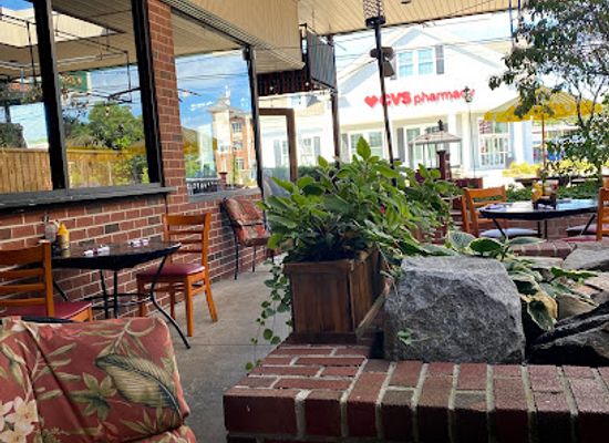connecticut/middlesex-county/bar/chips-pub-iii