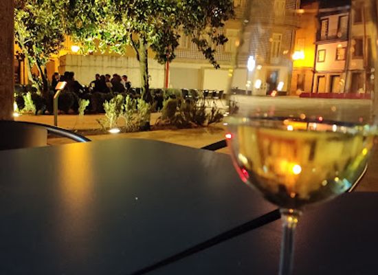 portugal/guimaraes/bar/pholus