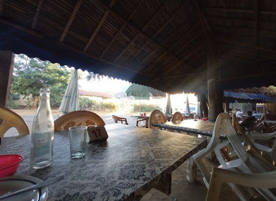 madagascar/antsiranana/bar/chez-lebaba