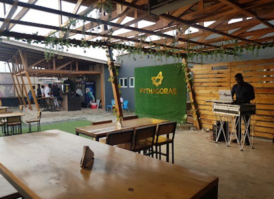 nigeria/iita-forest-reserve/bar/pythagoras-grill-and-bar