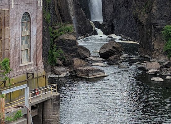 new-jersey/great-falls-of-paterson/bar/paterson-great-falls-observation-deck