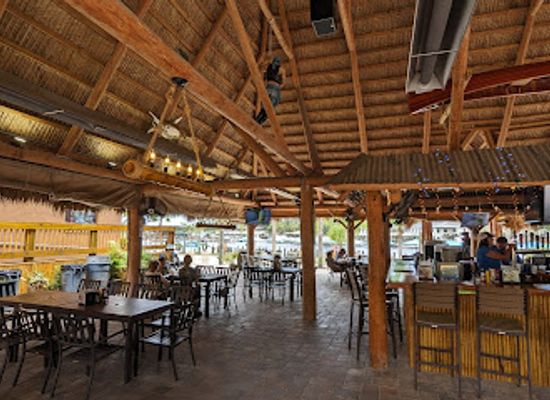 florida/homosassa-springs/bar/crump-s-landing