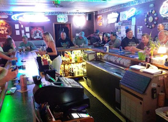 iowa/waterloo/bar/buzz-s-bar