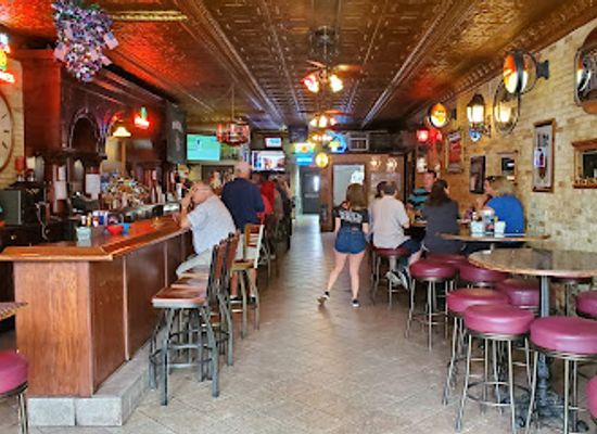 michigan/traverse-city/bar/bootlegger-s