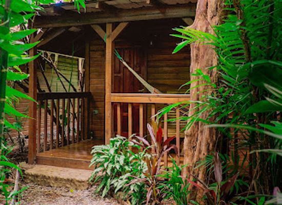 honduras/lago-de-yojoa/bar/d-d-brewery-lodge-and-restaurant