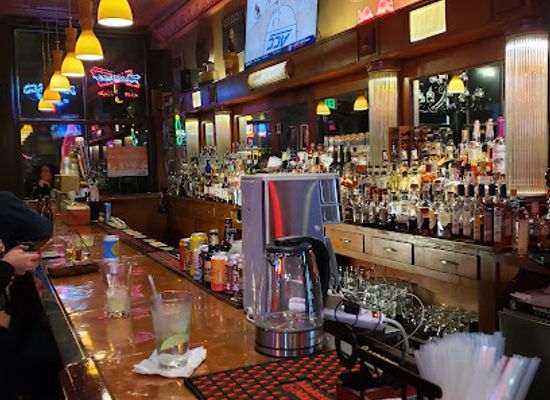kentucky/fort-thomas/bar/the-b-list