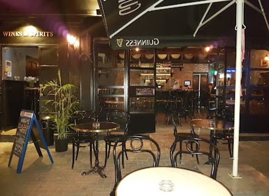 israel/netanya/ir-yamim/bar/tommy-gun