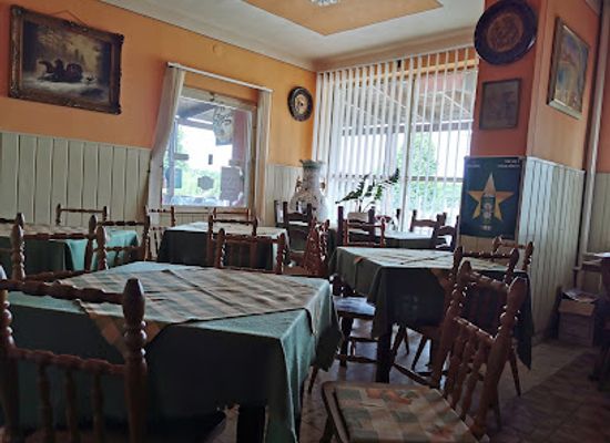 hungary/western-transdanubia/bar/nyari-kocsma