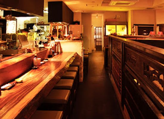 japan/tohoku/bar/restaurant-bar-panch