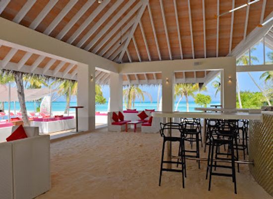 maldives/laamu-atoll/bar/breeze-bar