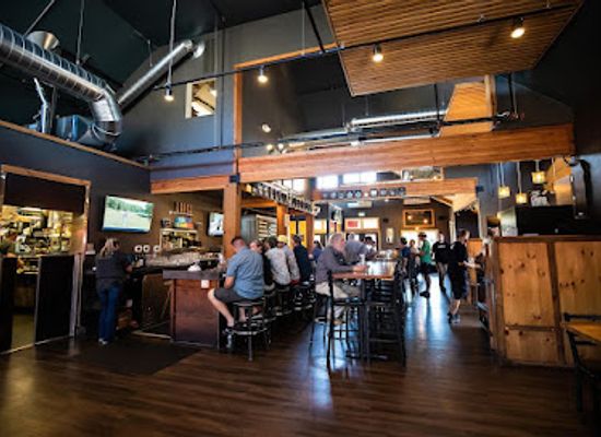 oregon/high-desert/bar/sunriver-brewing-co-sunriver-pub
