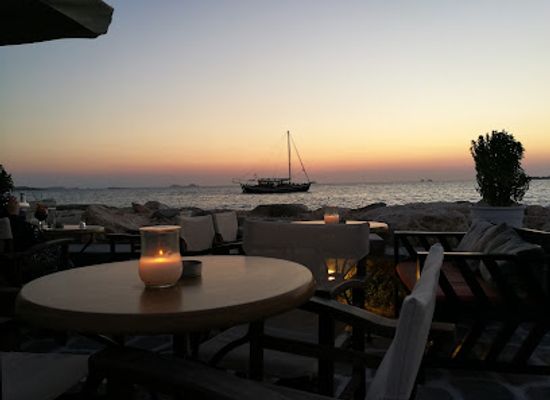 greece/cyclades/bar/secret-cafe-bar