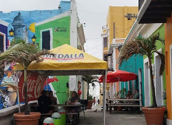 puerto-rico/mona-passage/bar/el-adoquin-del-patio