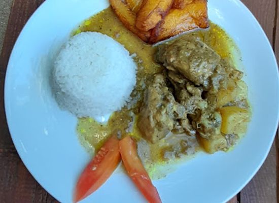 honduras/cayos-cochinos/bar/the-hideout-bar-grill-roatan