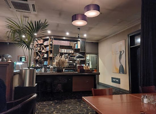 new-zealand/invercargill/bar/buster-crabb