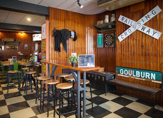 australia/goulburn-valley/bar/the-southern-railway-hotel-goulburn