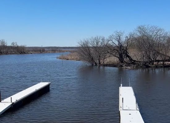 illinois/chain-o-lakes-state-park/bar/kraby-j-s