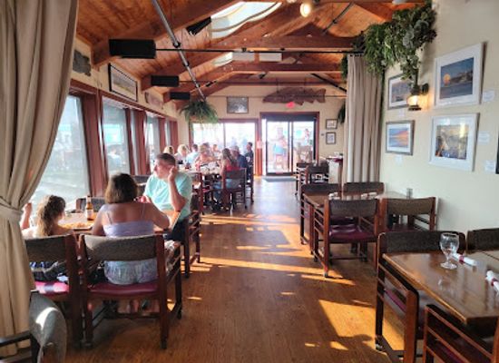 massachusetts/martha-s-vineyard/bar/nancy-s-restaurant