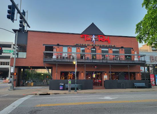 arkansas/fayetteville/bar/tin-roof