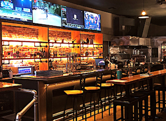 washington/everett/bar/the-flying-pig