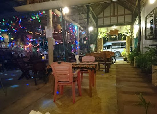 thailand/khao-yai/bar/piranha-bar