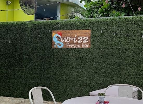 haiti/petionville/bar/sno-izz-fresco-bar