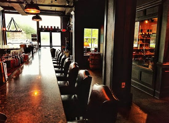 alabama/north-alabama/bar/sip-fine-spirits-cigar-lounge