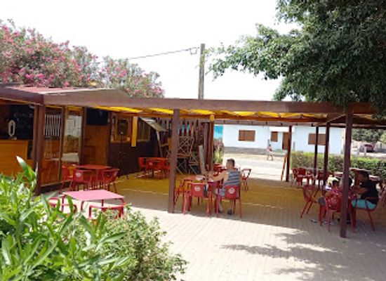 cabo-verde/praia-do-tarrafal/bar/restaurante-esplanada-bellini