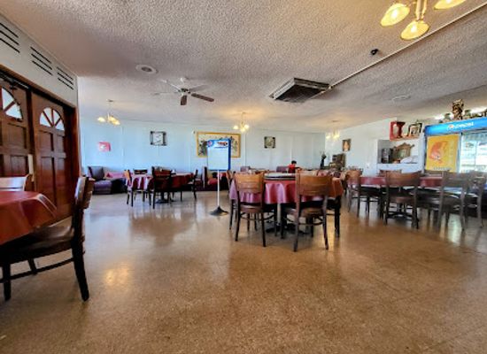 arizona/lake-powell/bar/starlite-chinese-american