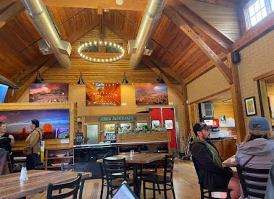 utah/zion-national-park/bar/wild-thyme-cafe-at-trees-ranch
