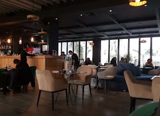 albania/kavaje/bar/bar-kavaja