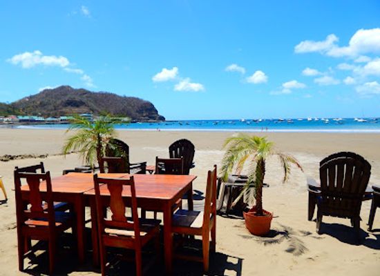 nicaragua/southern-region/bar/iguana-bar