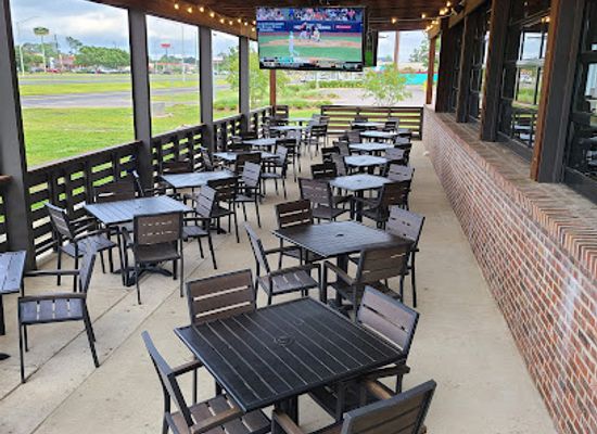 louisiana/kisatchie-national-forest/bar/walk-on-s-sports-bistreaux-alexandria-restaurant