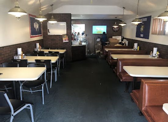 wyoming/albany-county/bar/jsi-grill