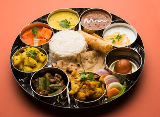 india/rishikesh/ram-jhula/bar/the-indian-plate