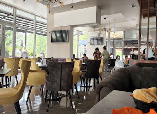 montenegro/prokletije/bar/caffe-misk-plav