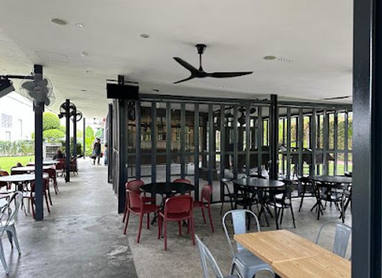 singapore/tampines/bar/overflow-bar