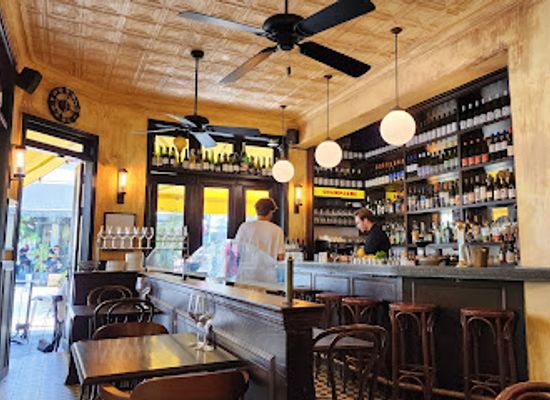 israel/northern-district/bar/felix-wine-bar