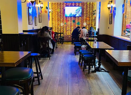 peru/lima/bar/molly-s-irish-bar-restaurant