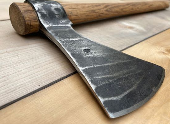 north-carolina/uwharrie-mountains/bar/the-tomahawk-throwing-range-blade-shop-llc