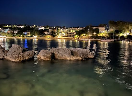 croatia/kvarner-gulf/bar/sottobateria-lounge