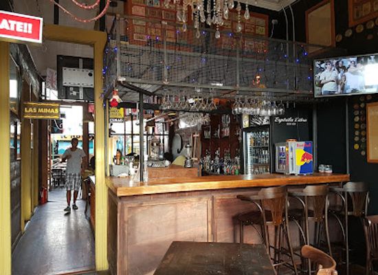 chile/tarapaca-region/bar/bar-radicales