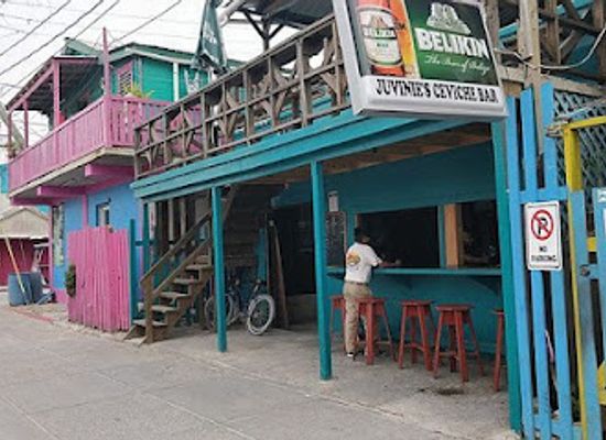 belize/san-pedro/bar/juvinies-ceviche-bar