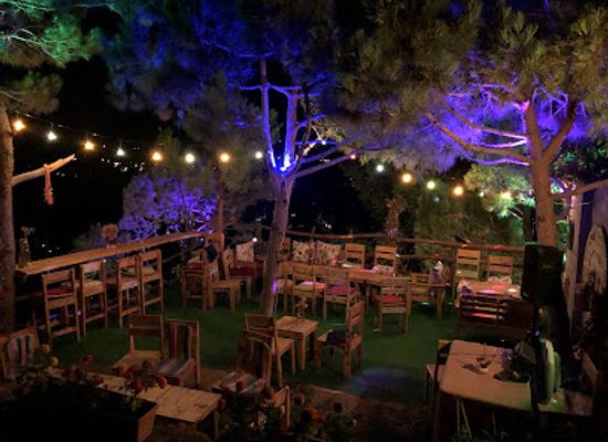 lebanon/bsharri-district/bar/snoobar