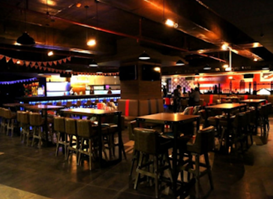 india/west-bengal/bar/pour-house