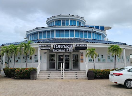 sint-maarten/cul-de-sac/bar/topper-s-restaurant-bar