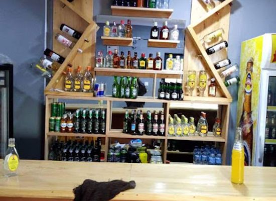 tanzania/tarangire-national-park/bar/the-legends-sports-bar-and-grill